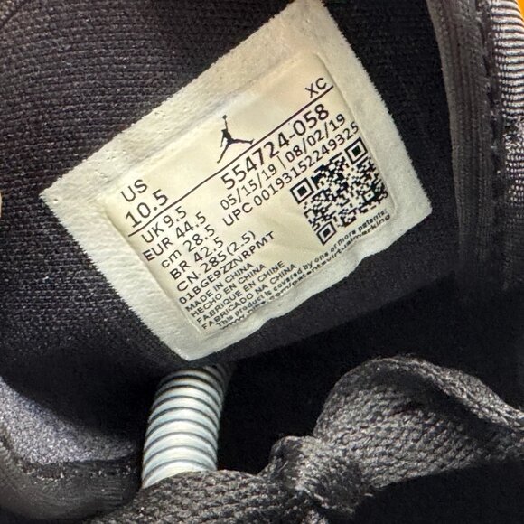 Size 10.5 - Jordan 1 Mid Shattered Backboard White-Starfish Sneaker 554724-058 - Picture 13 of 13